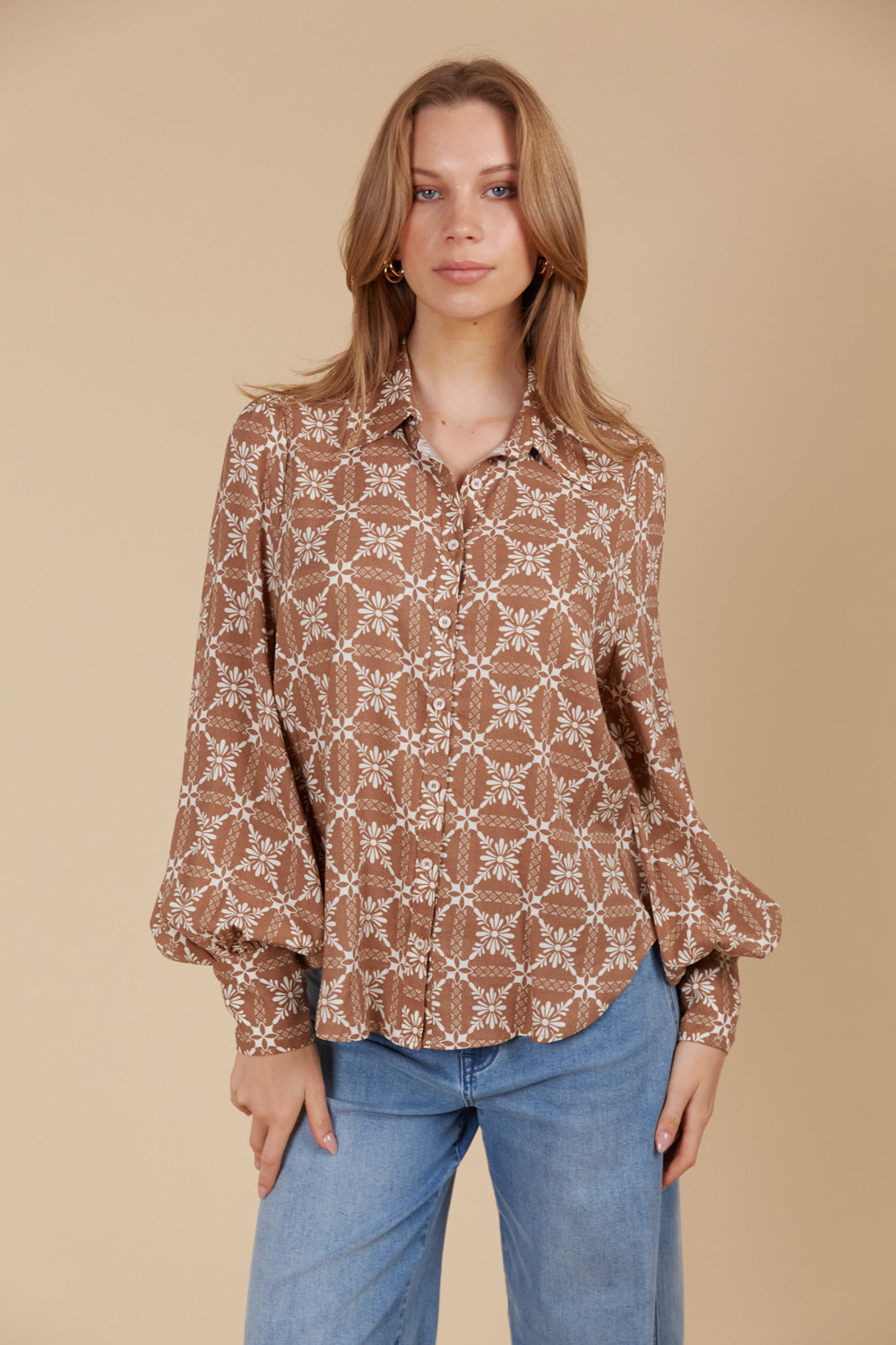 IsleOfMine Venus Shirt