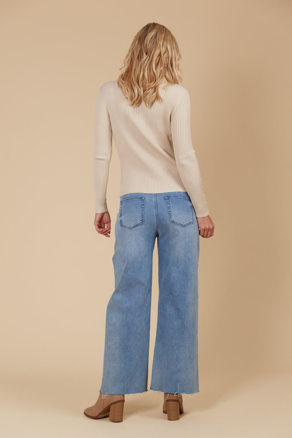IsleOfMine Juno Knit Top