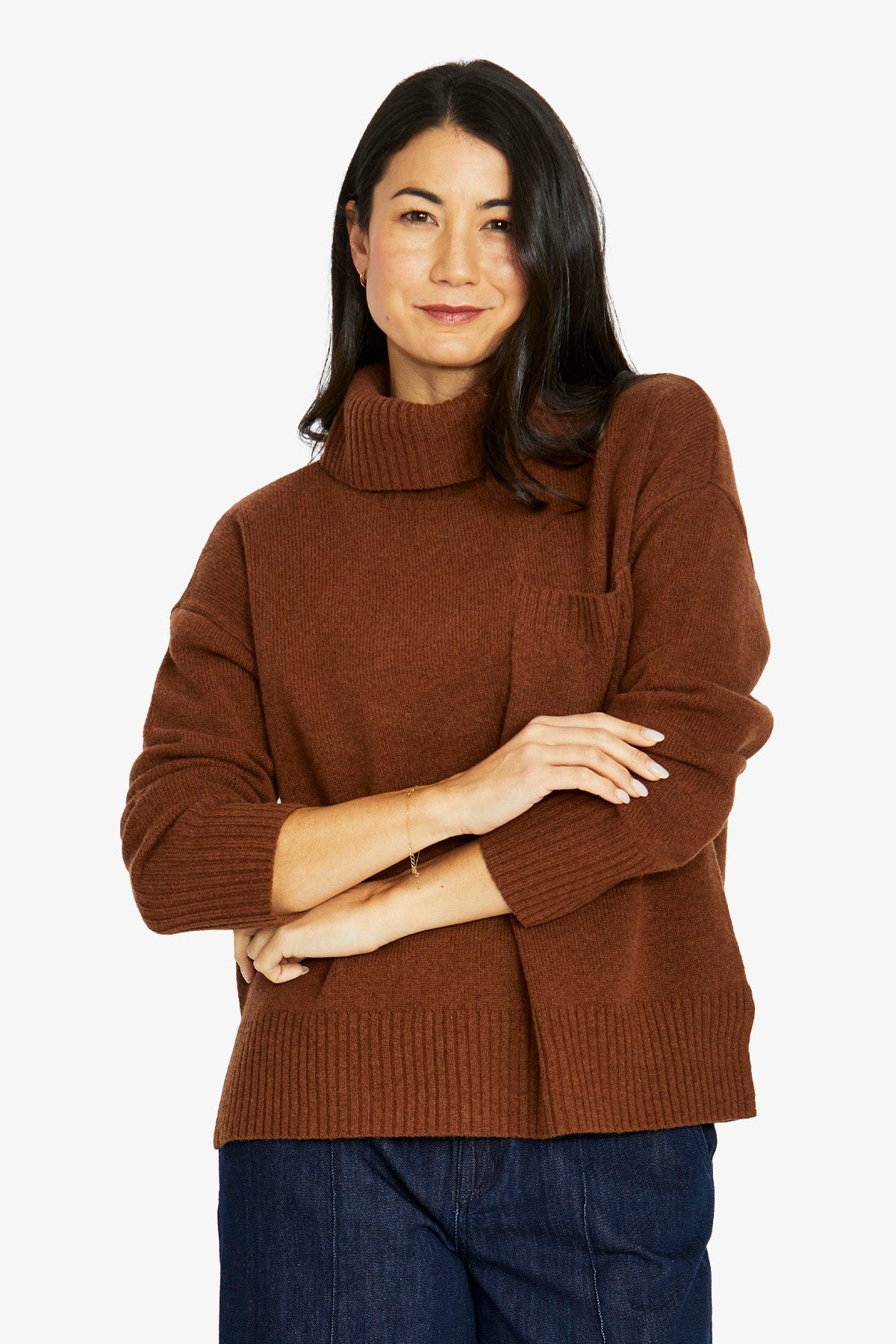 Jump Roll Neck Pocket Pullover