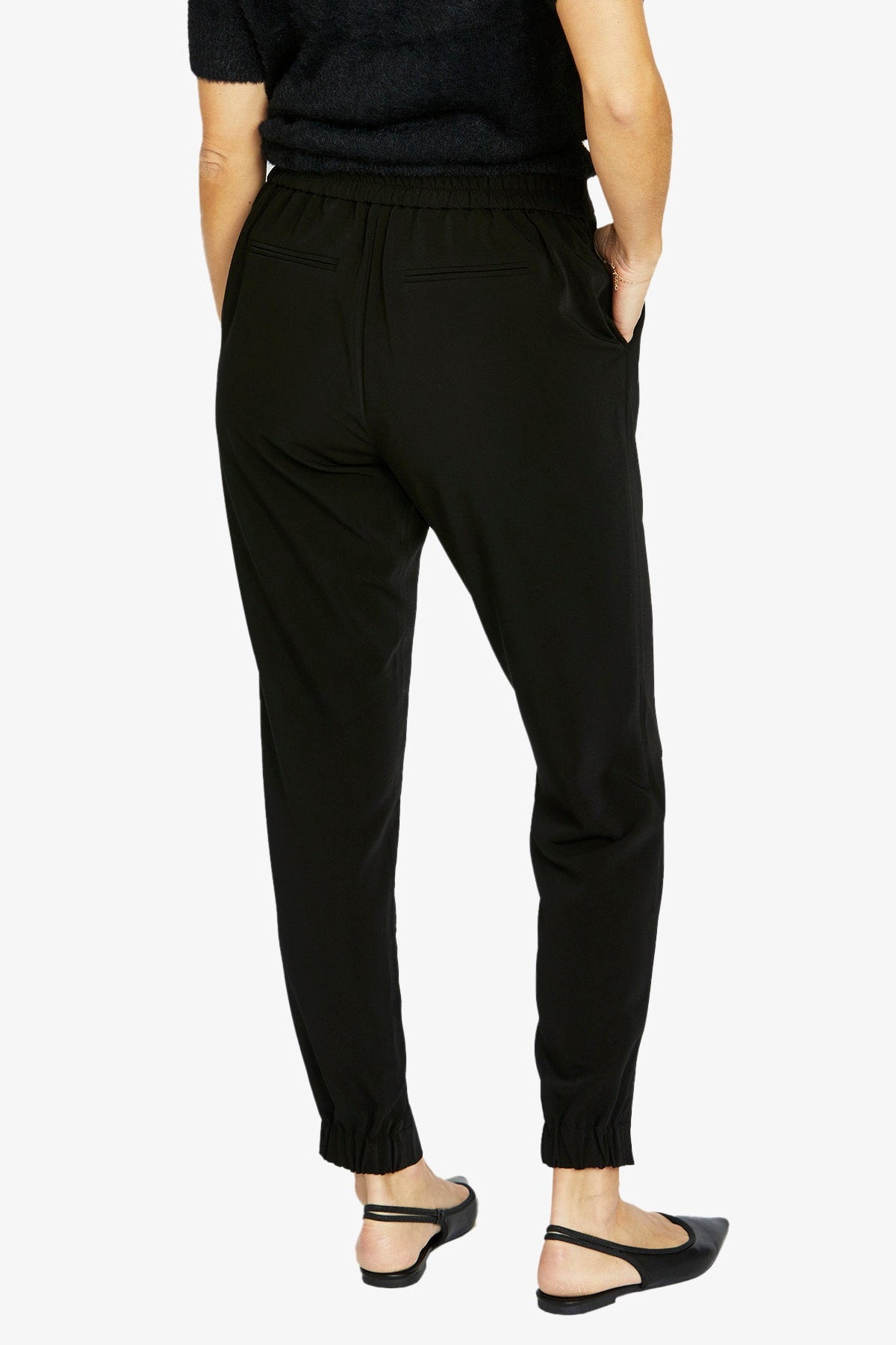 Jump Luxe Jogger Pant