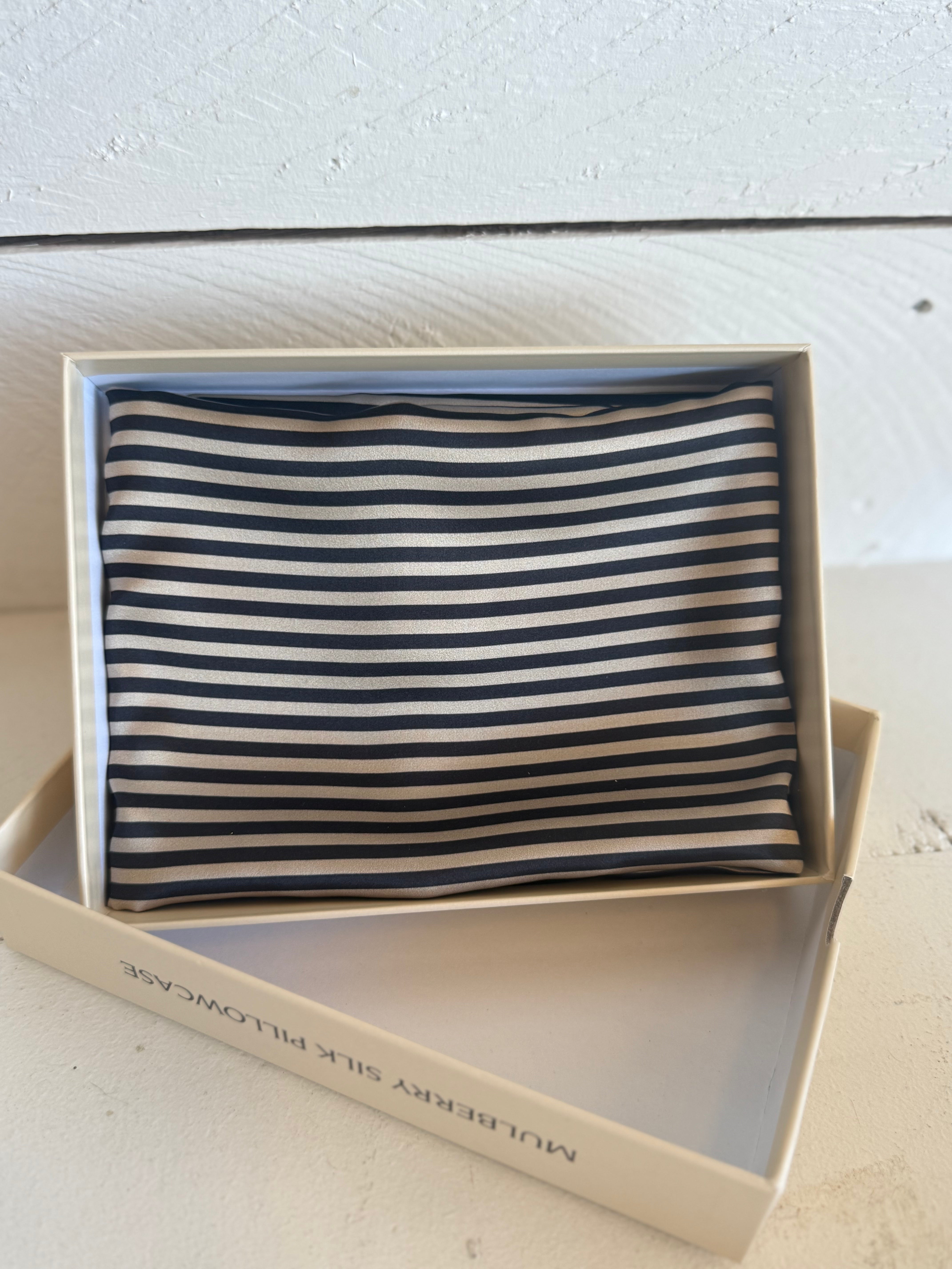 Country Road Stripe Silk Pillowcase