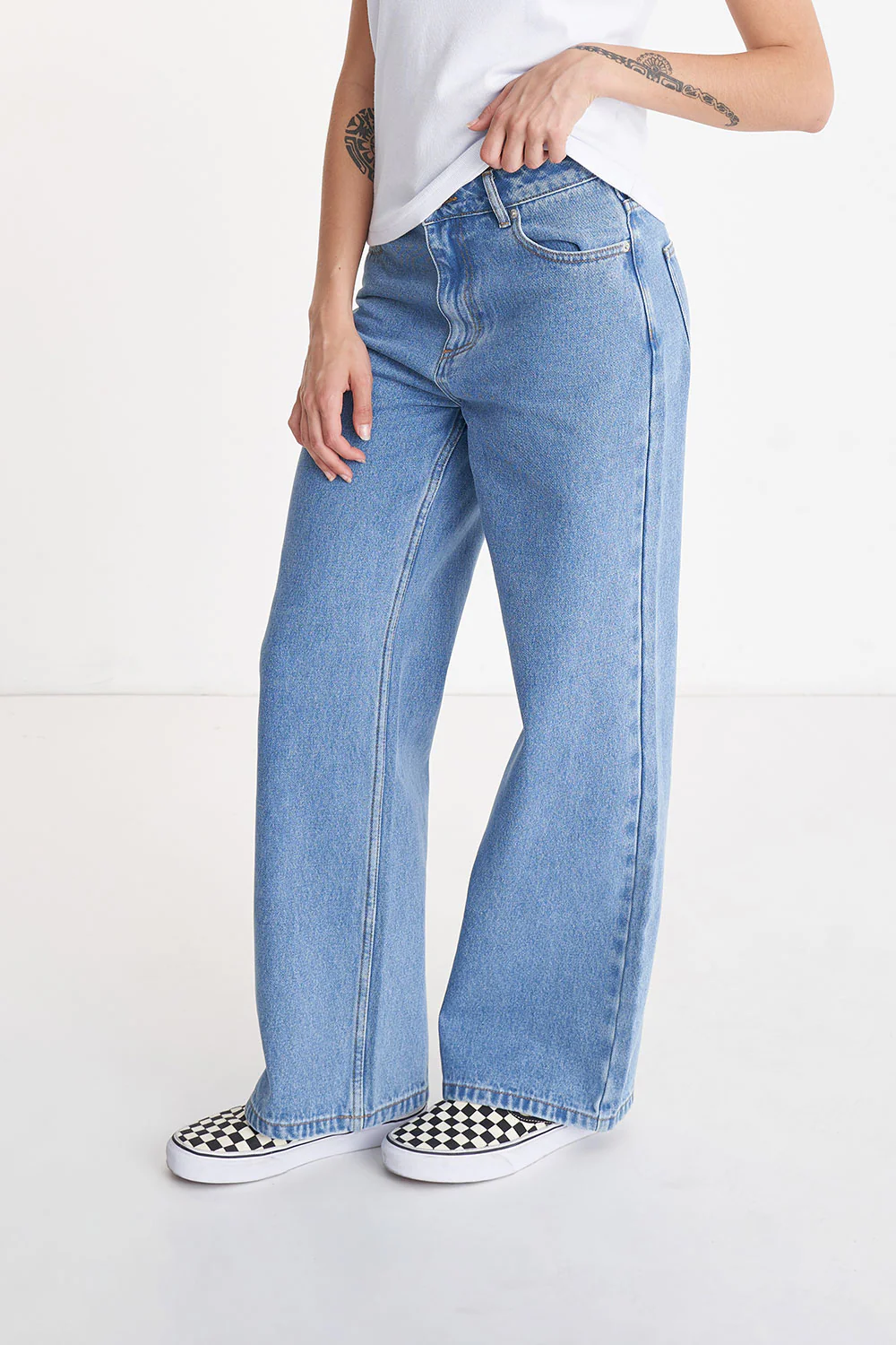 Huffer Womans Baggy Denim Jean