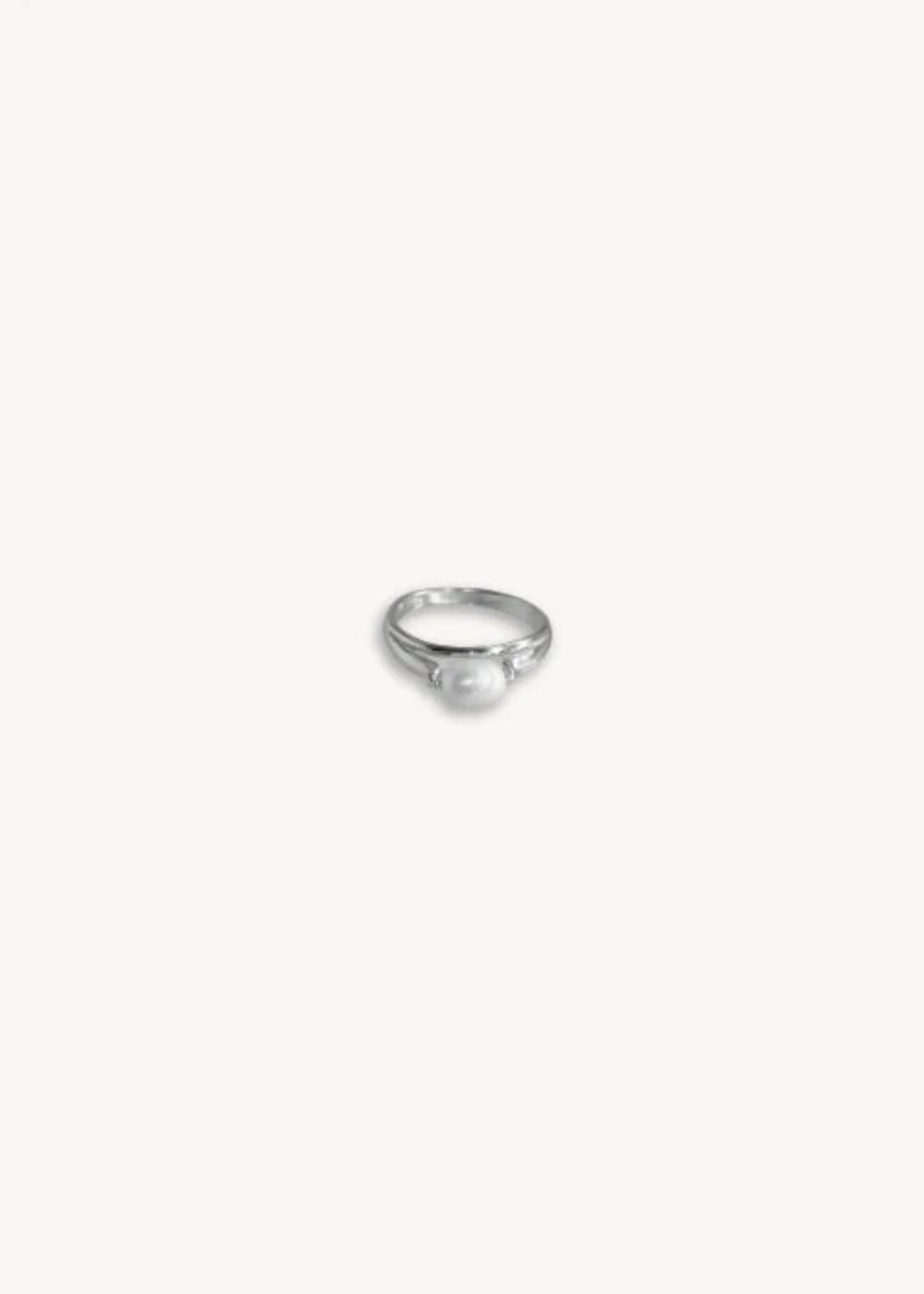 Hobo and Hatch Ocea Ring