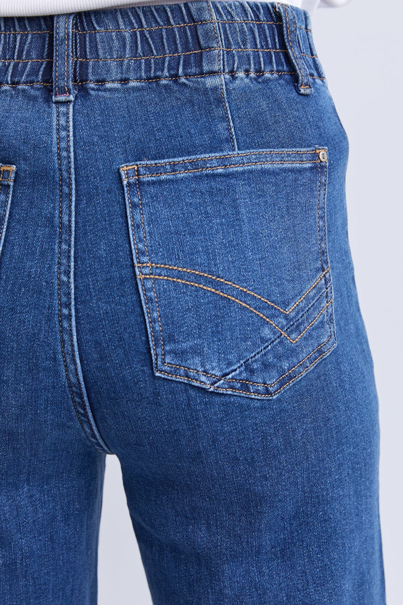 Elm Alyssa Front Pocket Jean
