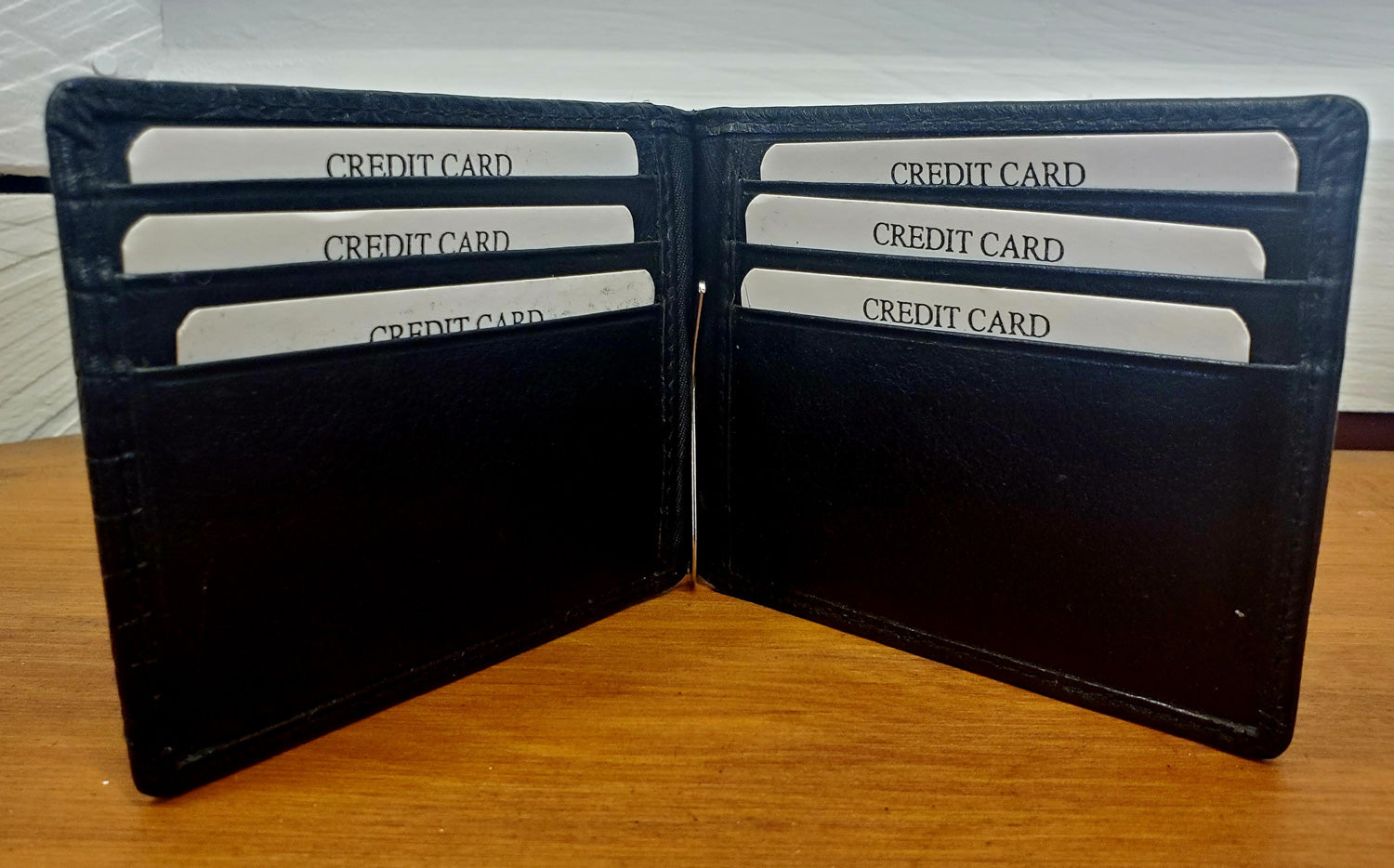 Time Zone Gents Leather Wallet