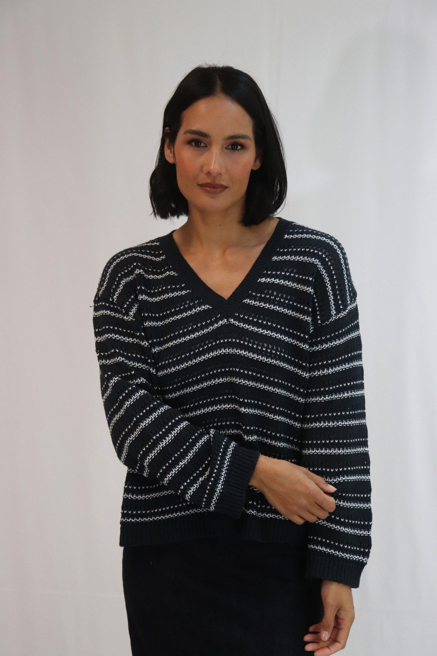 Tatano Trellis V Neck
