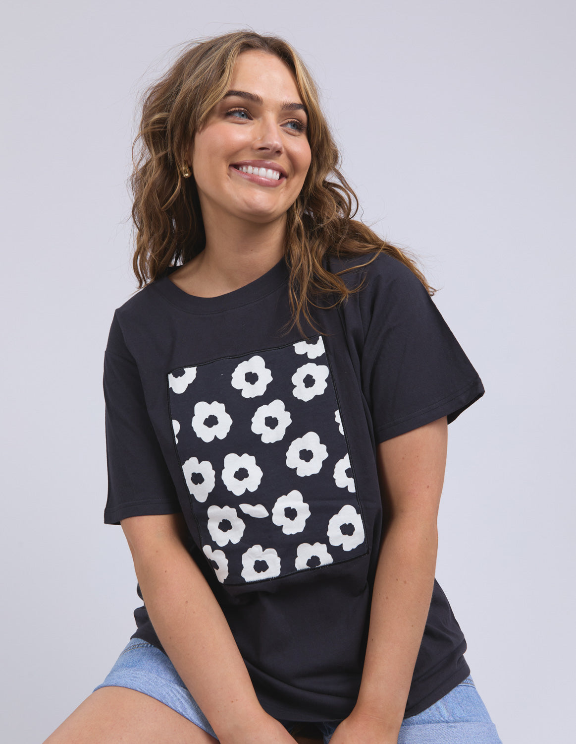 Elm Azalea Tee