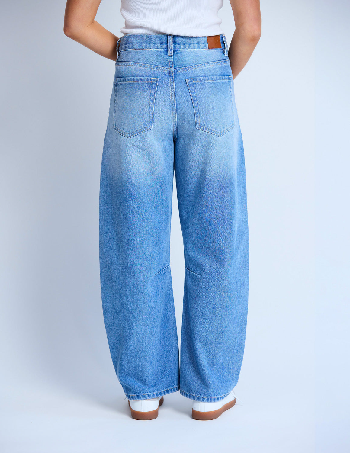 Stella & Gemma Carson Barrel Jean