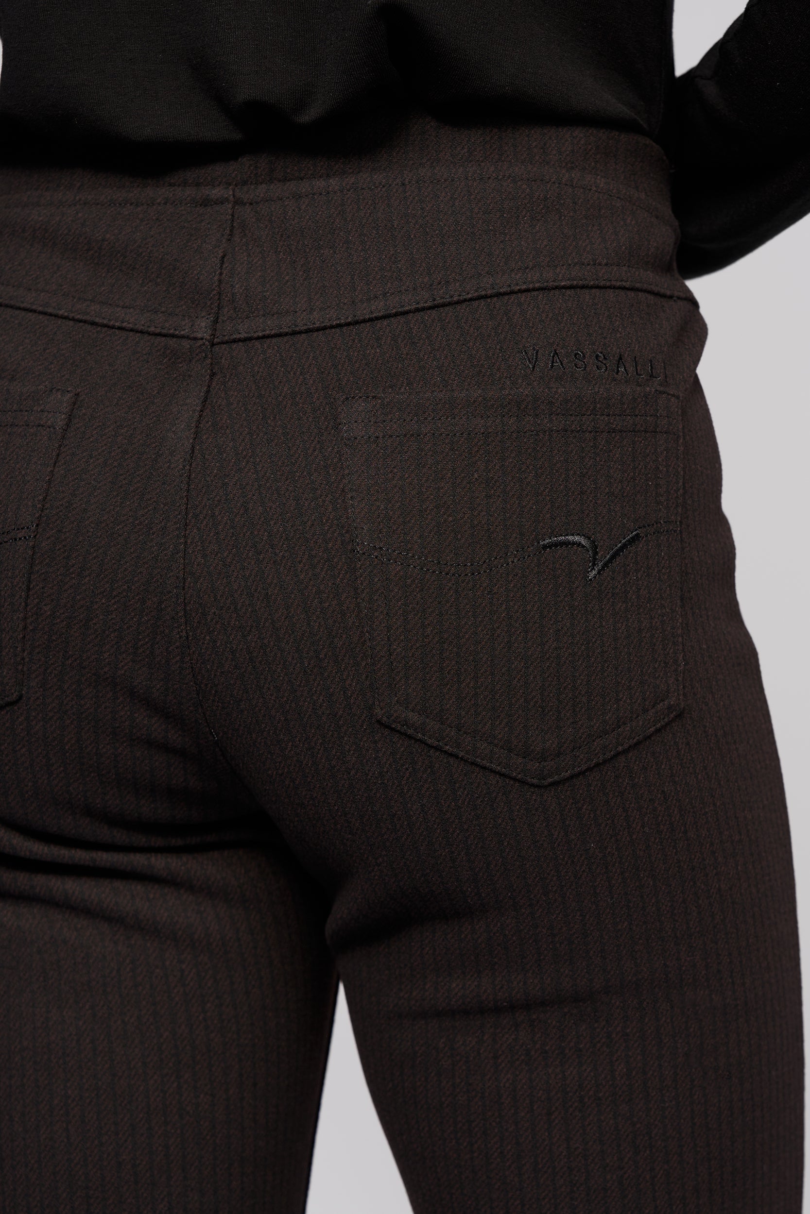 Vassalli Bay Pull On