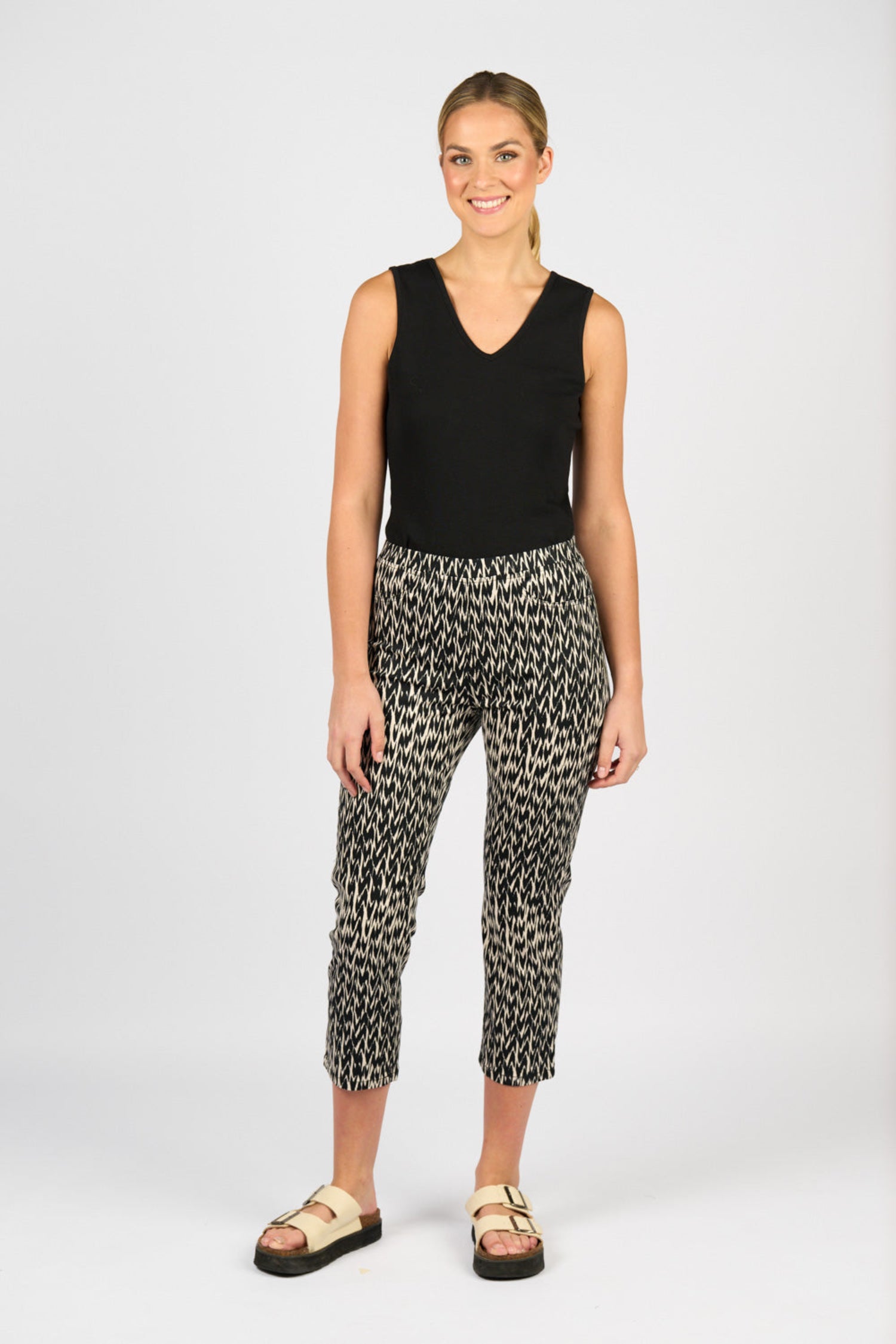 Vassalli Printed Slim Leg 7/8 Lightweight Pull on