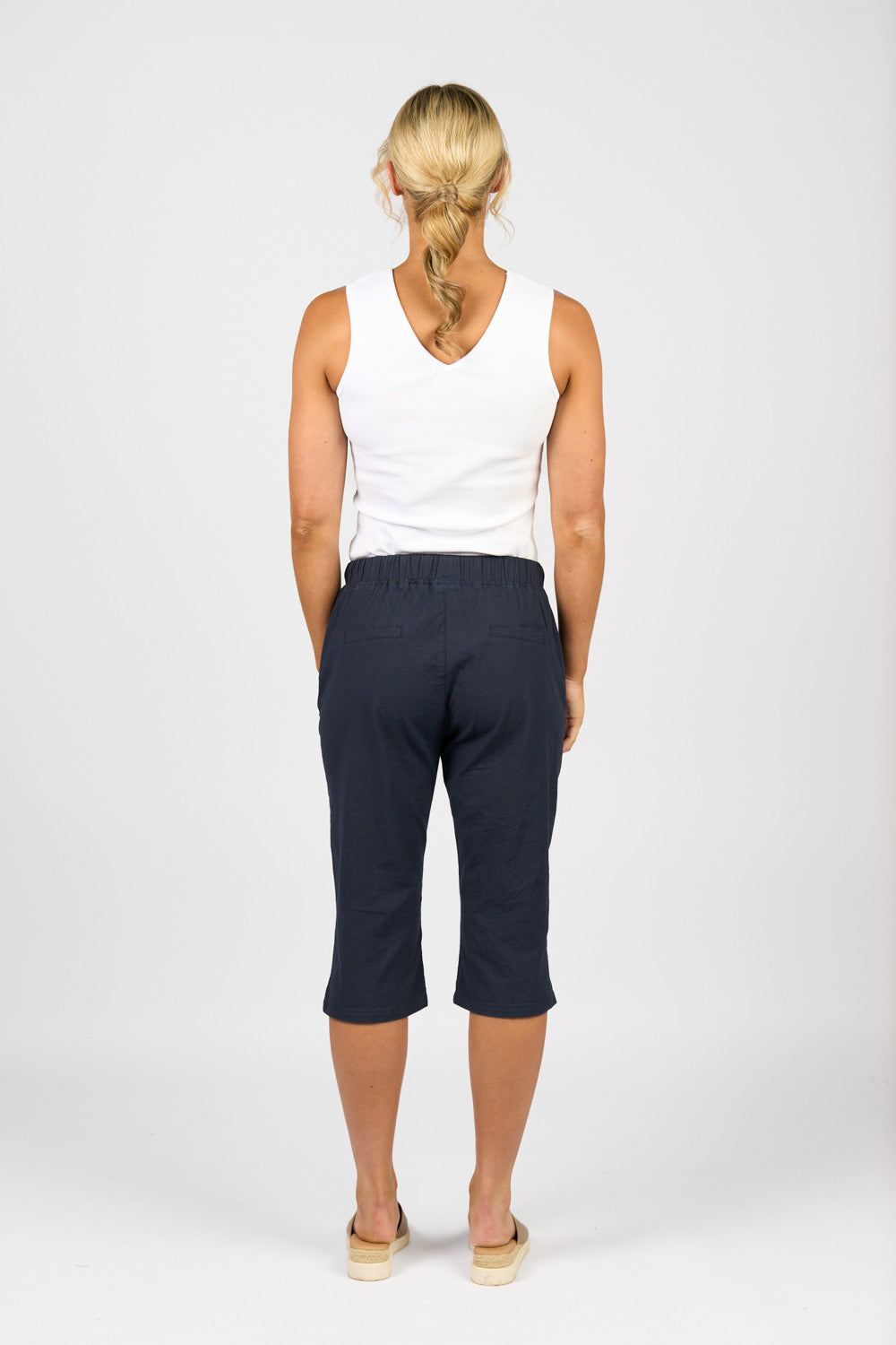 Vassalli Below Knee Skinny Leg Elastic Wasit Pant
